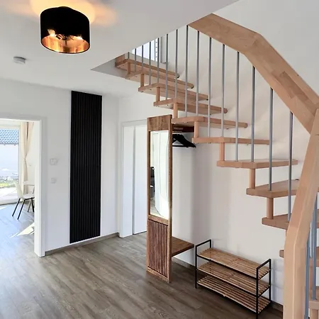 Prázdninový dům Modernes 118qm Haus Fuer Ferien Und Arbeit Remchingen